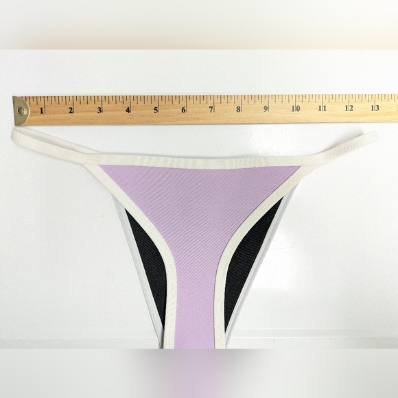 Hoaka purple bikini set size x-small - Picture 4 of 9